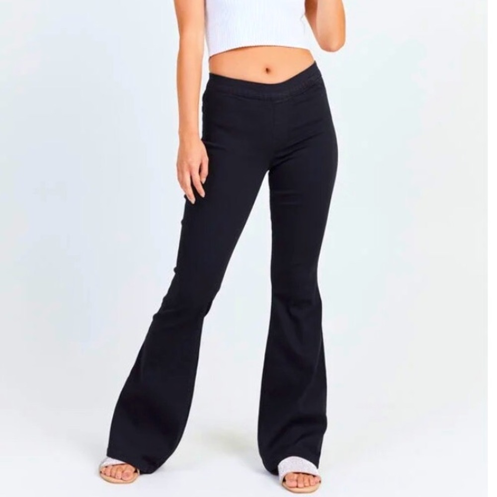 NWT ALTAR’d State Abba Flare Jeans